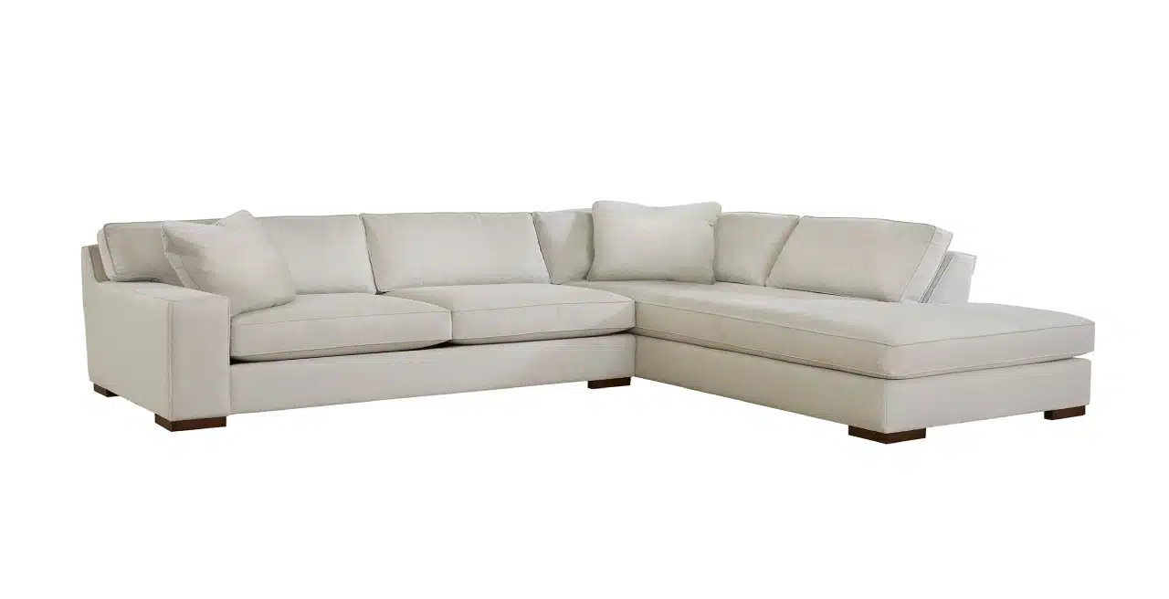 Leather Sectionals Toronto Sectional Sofas The Chesterfield Shop   21G7 Z .webp